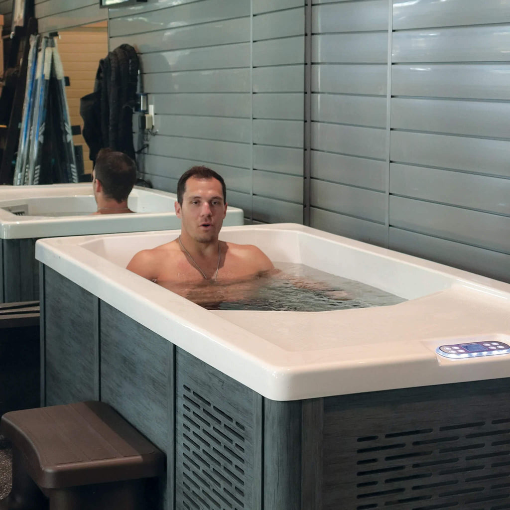 CSC 1000 Cold Plunge Spa Tub with Built-In Ozone Sanitation and Multi-Color Exterior Lighting