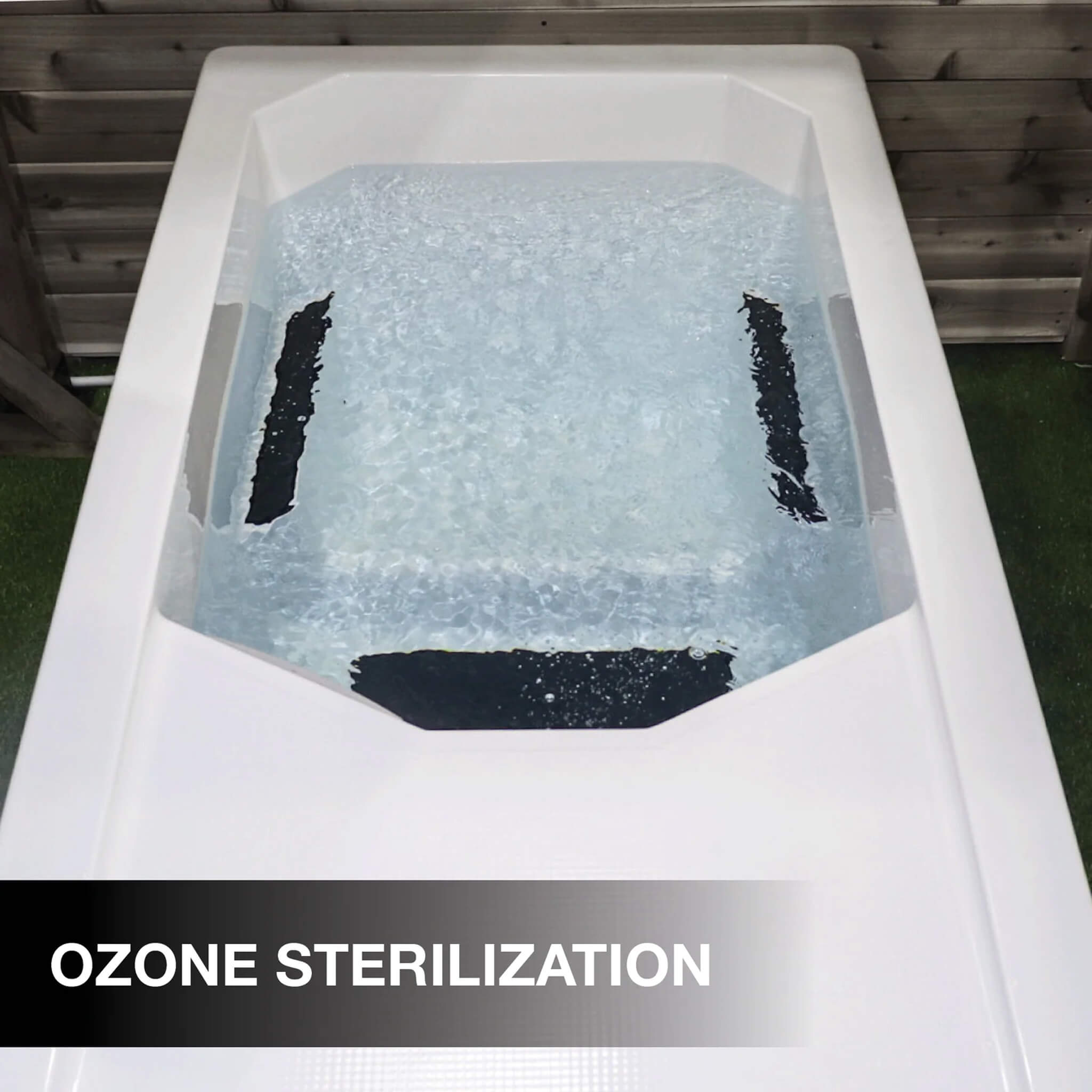 CSC 1000 Cold Plunge Spa Tub with Built-In Ozone Sanitation and Multi-Color Exterior Lighting